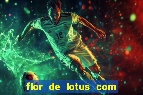 flor de lotus com lua tatuagem