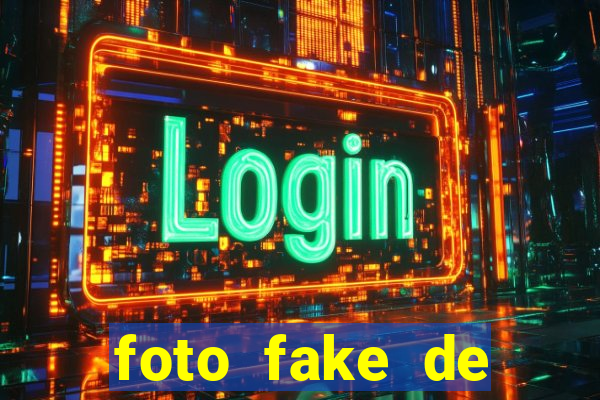 foto fake de menina cacheada