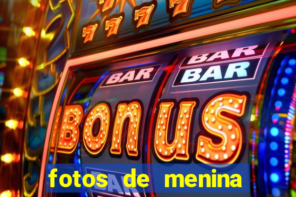 fotos de menina cacheada fake