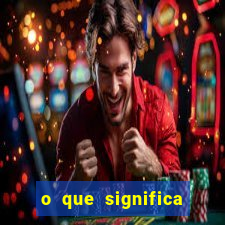 o que significa sonhar com o silvio santos